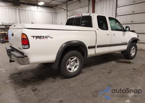 2000 Toyota Tundra Sr5 V8 из США, поврежденный, VIN 5TBBT441XYS105575